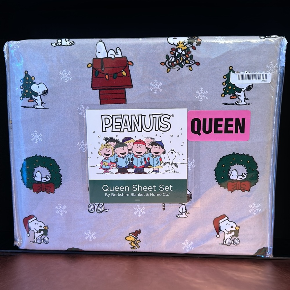 Berkshire Peanuts Christmas Winter Sheet Set - Queen Size New